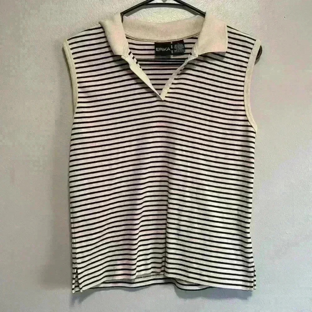 Vintage Erika tank top with collar Size large